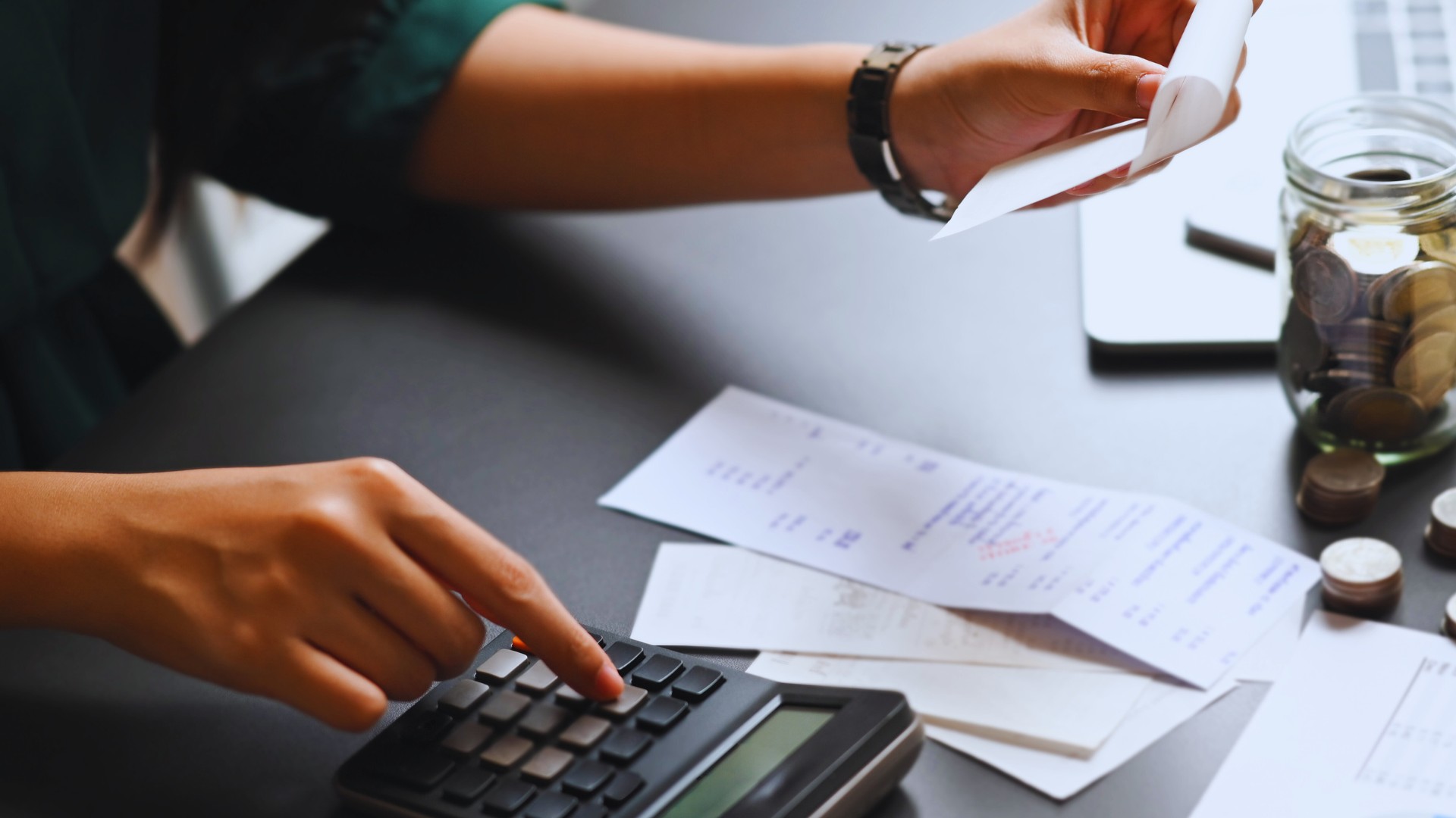 How to Reduce Expenses in Business