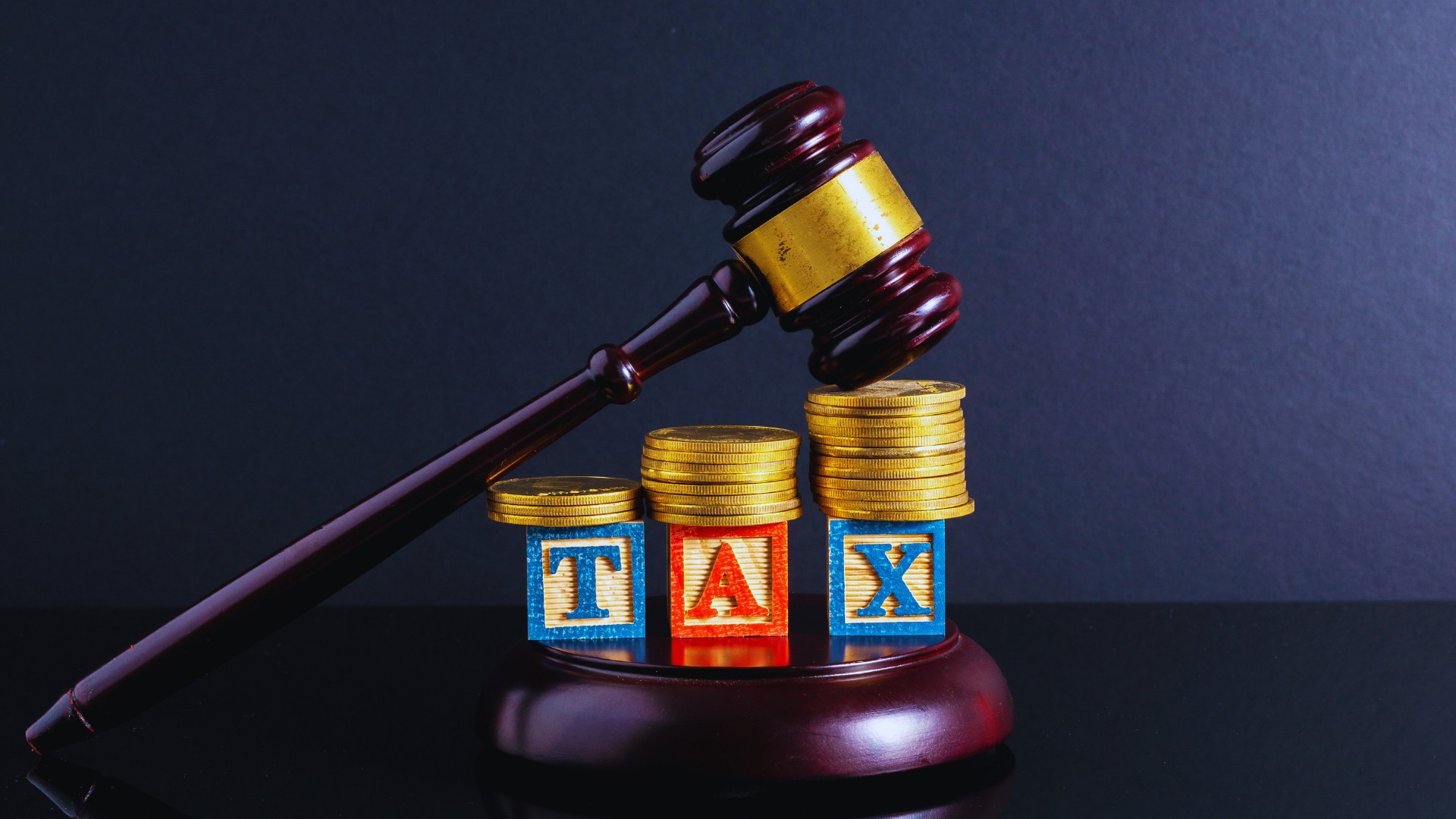 LLC Tax Benefits: Reduce Your Taxes & Maximize Savings